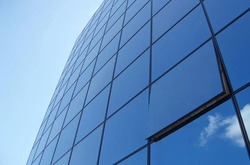 تركيب زجاج استركشر